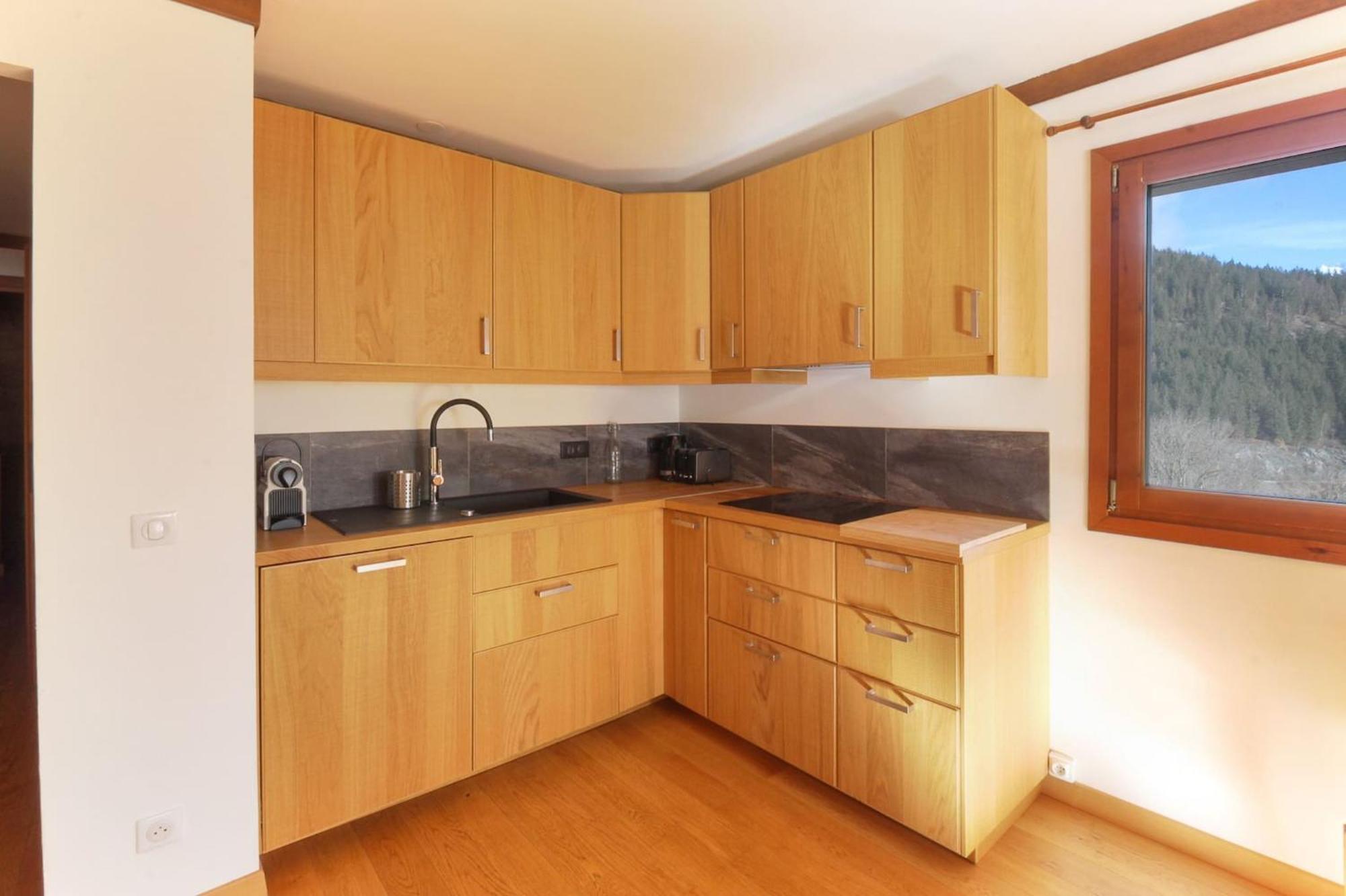 Les Grands Balcons - Newly Renovated - Rock Climbing, Trails, Tmb Near Apartment เลอุชส์ ภายนอก รูปภาพ